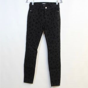 DKNY Women's Black Animal Leopard Print Stretch Casual Skinny Jeans Size 25 NWT